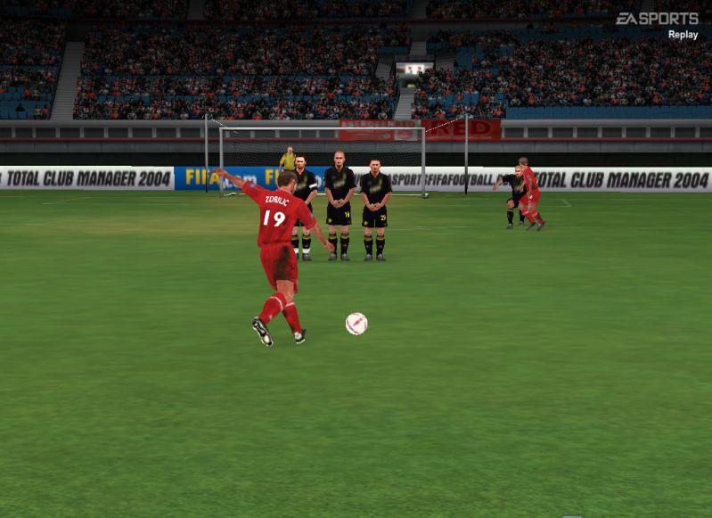 FIFA Football 2004(PC)